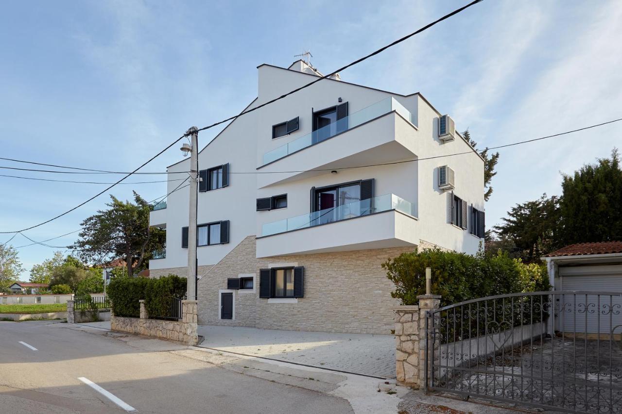 Apartments Nika توراني المظهر الخارجي الصورة